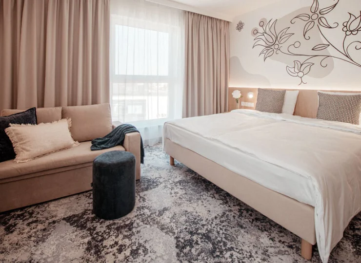 Pokoje 3-os. i 4-os. posiadają dodatkowo rozkładaną sofę