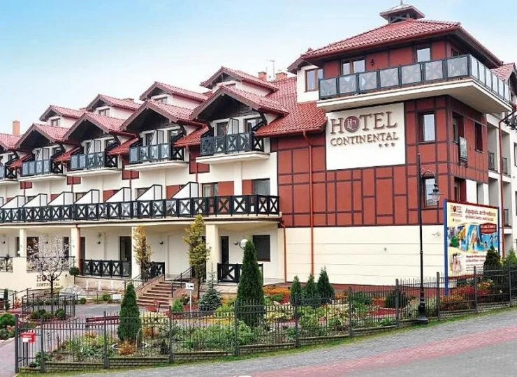 Continental to hotel blisko plaży w Krynicy Morskiej
