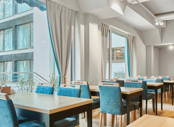 W resorcie są dwie restauracje