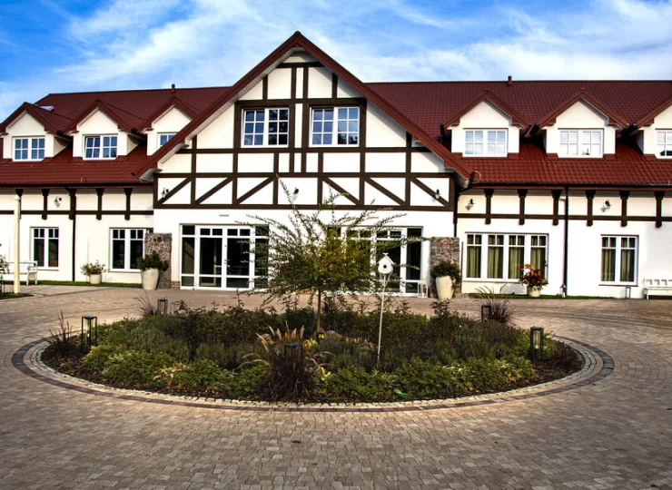 Wierzbowe Ranczo pod Warszawą koło parku wodnego Suntago