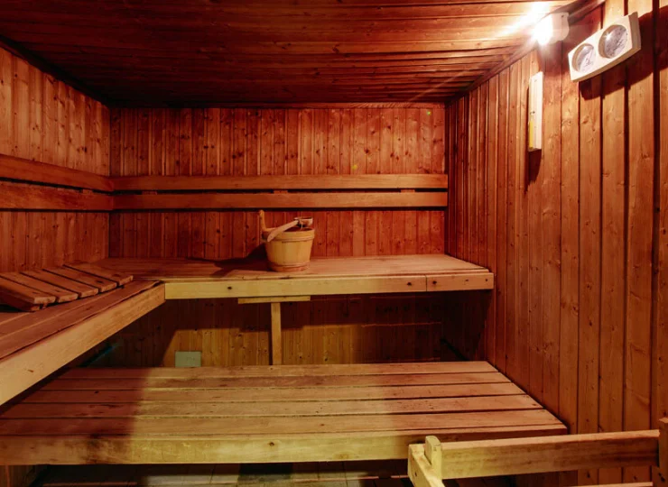 W strefie wellness jest też sauna, łaźnia fińska i jacuzzi