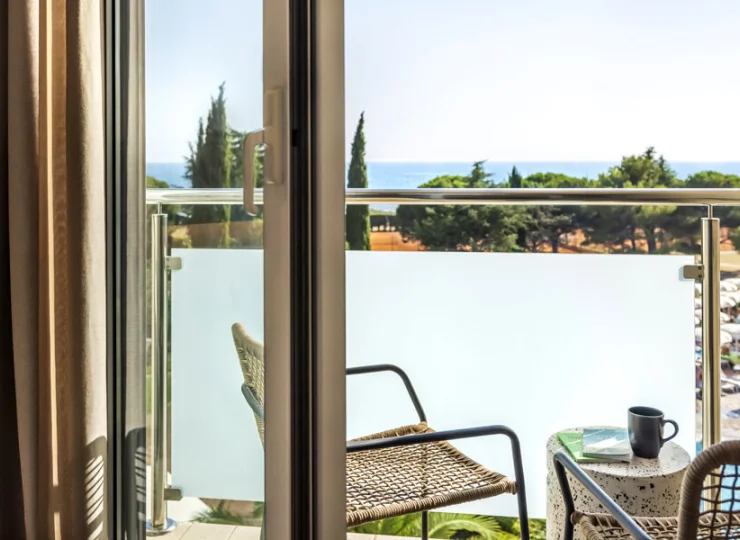 Balkon z widokiem na morze