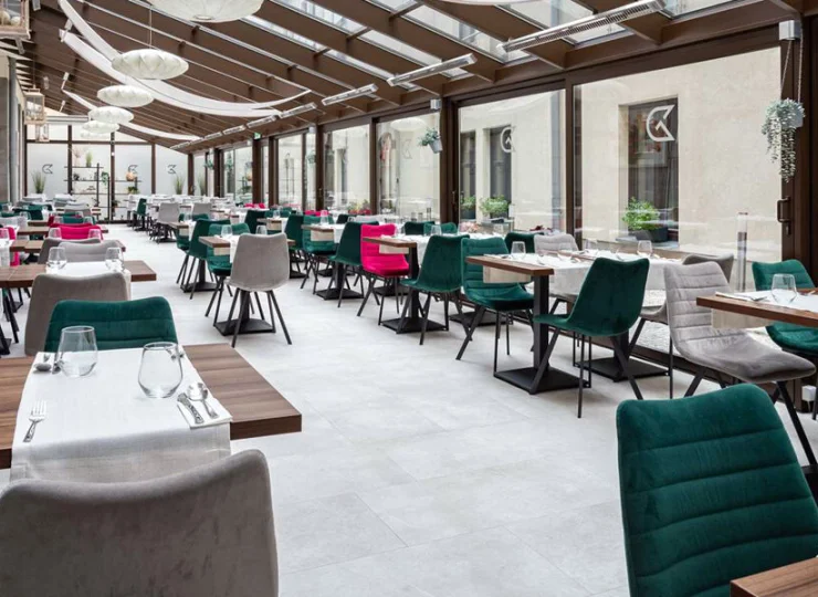 Posiłki są przygotowywane ze świeżych i dobrej jakości produktów