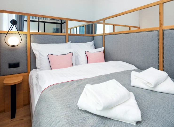 Apartament Superior Suite ma wydzieloną 2-osobową część sypialną