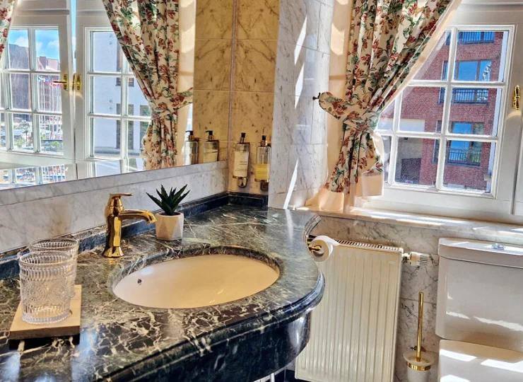 Pokoje posiadają luksusowe łazienki