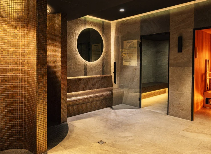 Rodzinna część strefy saun 12+: sauna fińska i infrared