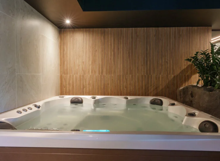 W strefie wellness jest także jacuzzi