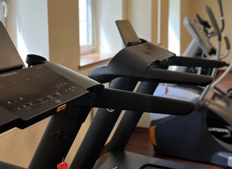 W obiekcie jest dostępna sala fitness