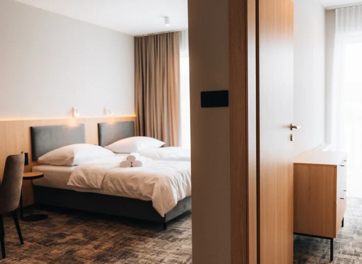 Apartament De Luxe Suite ma osobną sypialnię