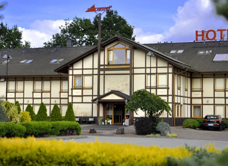 AHotel zapewnia spokojny wypoczynek, komfort oraz miłą atmosferę