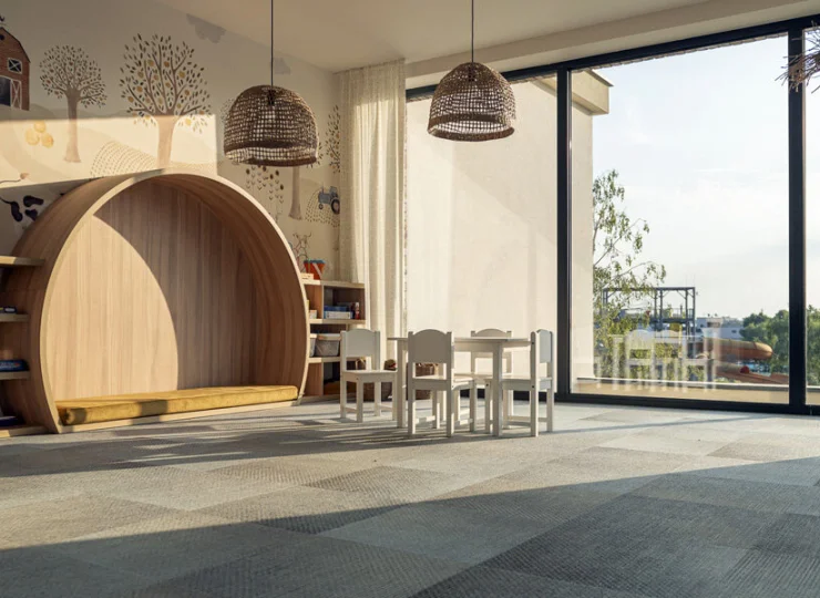 Dla dzieci przygotowano pokój zabaw oraz nowoczesne place zabaw