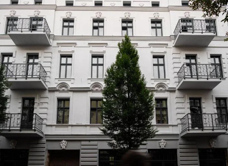 Wschodnia Elegans Aparthotel znajduje się w odrestaurowanej kamienicy