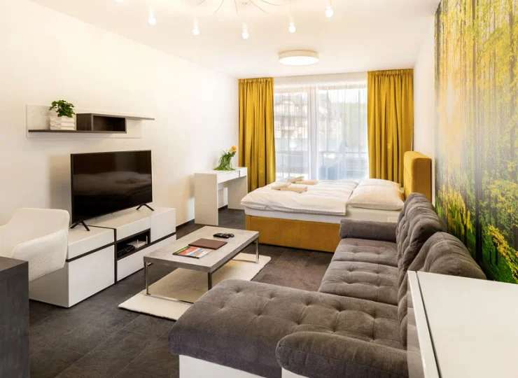 Rozkładana sofa może pełnić rolę dostawki dla 2 dzieci lub 1 osoby dorosłej