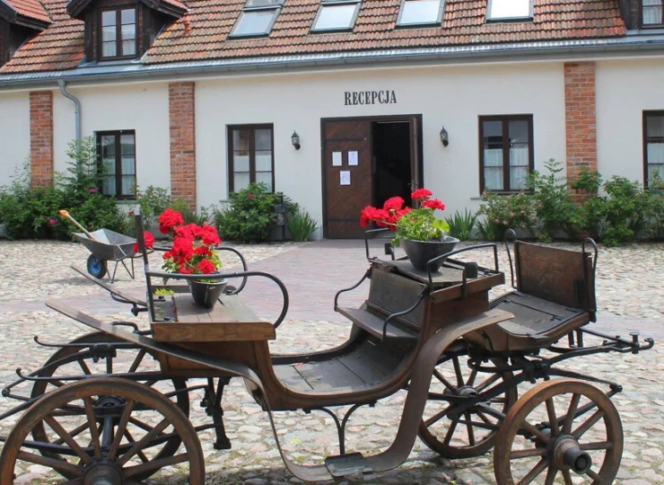 Recepcja mieści się w budynku dawnej Wozowni