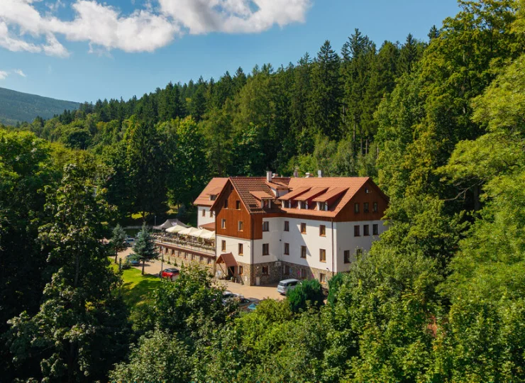 Le Mont to hotel w Świeradowie-Zdroju