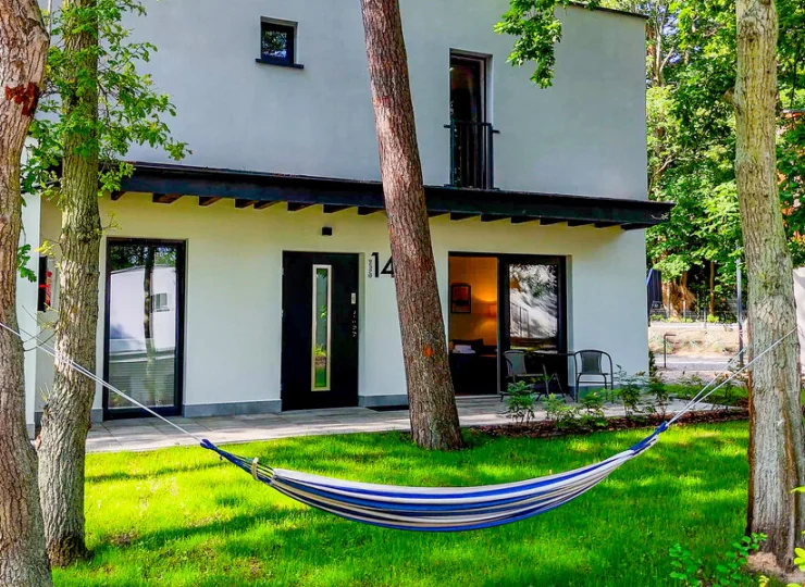Baltic Forest w Kołobrzegu to apartamenty zanurzone w zieleni