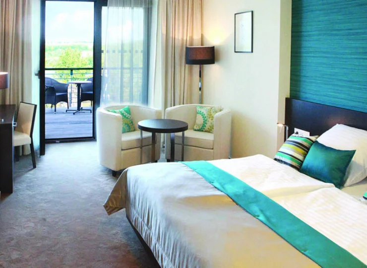 Pokój LUX jest bardziej przestronny