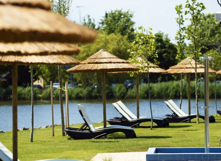 W pogodne dni goście mają też dostęp do plaży