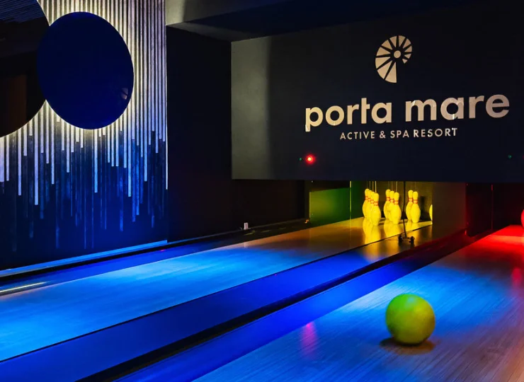 Goście mogą skorzystać również z kręgielni