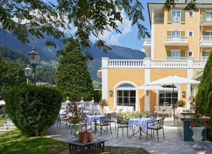 Das Alpenhaus Gasteinertal jest położony w centrum kurortu Bad Hofgastein