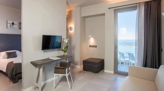 Junior suite 2+2 widok na morze
