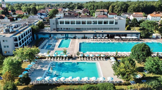 Hotel Vivat Superior
