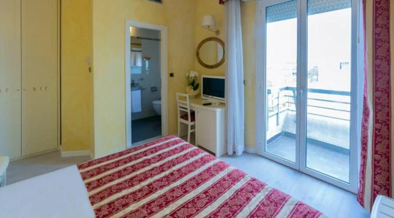 Pokój 2-os. deluxe boczny widok