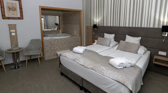 Pokój 2-os. double z jacuzzi