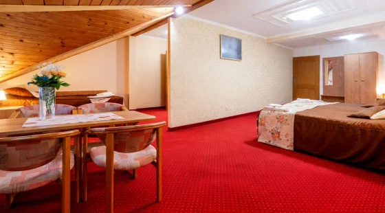 Pokój Rodzinny (2+2)