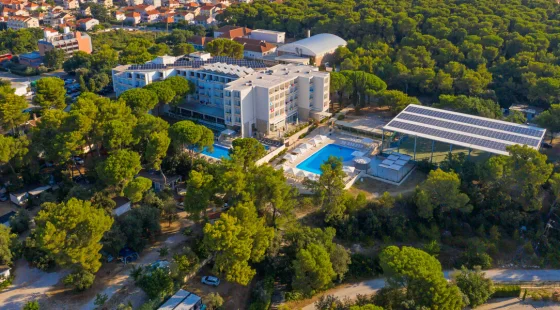 Family Hotel Adria