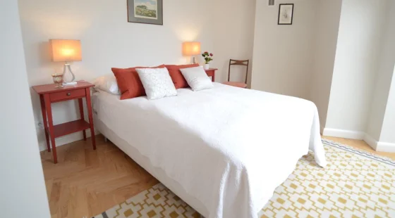 Crystal Suites Old Town