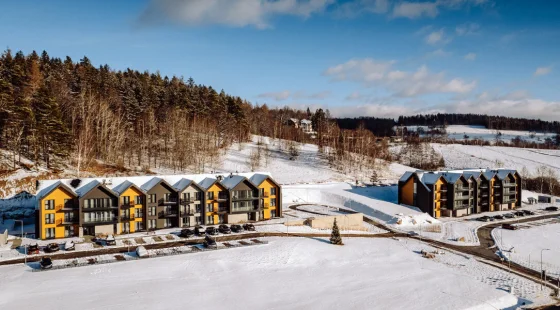 Lake Hill Apartments