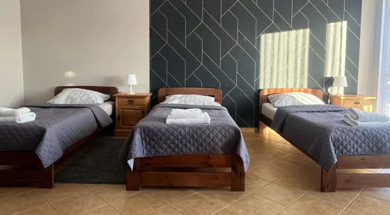 Pokój 3-os. z dostawką