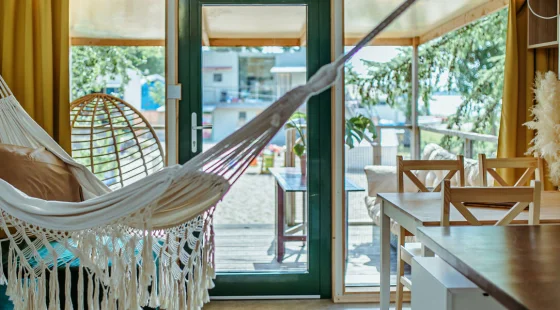 Domek z 1 sypialnią w drzewach