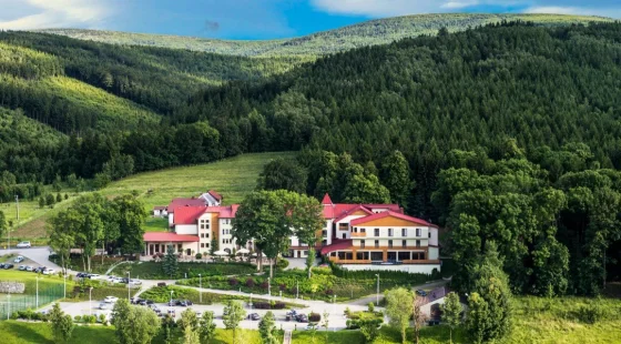 Hotel Malinowy Dwór