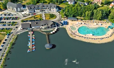 Hotel oferuje liczne aktywności, szczególnie te związane z wodą