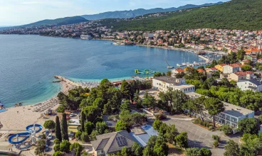 Hotel Slaven to urocze miejsce nad samym morzem