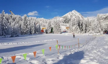 Ośrodek narciarski jest 1,5 km od hotelu