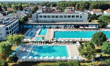 Hotel Vivat**** Superior jest położony w idyllicznym słoweńskim uzdrowisku