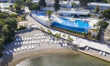 Port 9 Holiday Homes by Aminess ma bezpośredni dostęp do plaży