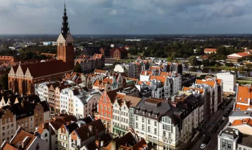 Focus Hotel Premium Elbląg**** mieści się w szeregu odrestaurowanych kamienic