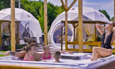 Oryginalne domki sferyczne zapewnią Wam niezapomniany pobyt