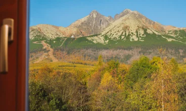 Hotelowe pokoje mają widok na góry lub tatrzańską dolinę