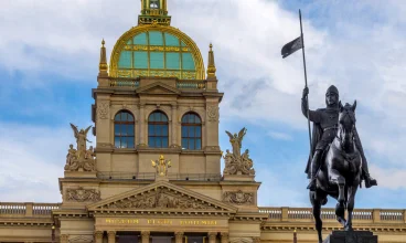 Hotel Legie jest położony blisko Muzeum Narodowego w Pradze (400 m)