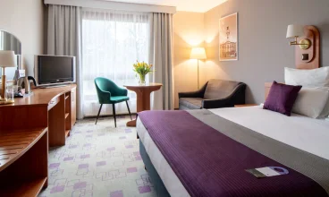 Pokój 2-osobowy double z wygodnym łóżkiem queen-size