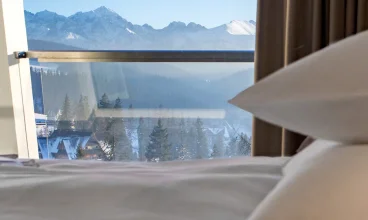 Hotel Harnaś słynie z widoków na Tatry