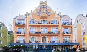 Villa Herkules znajduje się blisko głównej promenady miasta