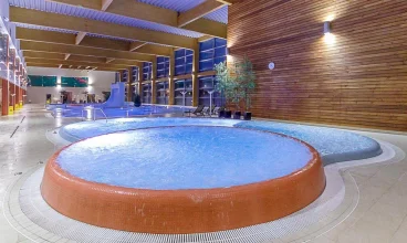Można też zrelaksować się w jacuzzi