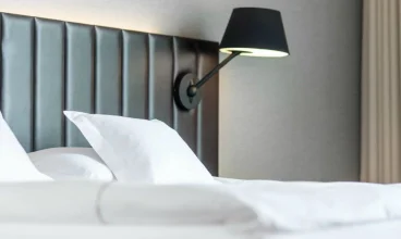 Do dyspozycji gości oddano eleganckie i komfortowe pokoje