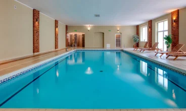 Hotelowa strefa wellness obejmuje m.in. basen wewnętrzny